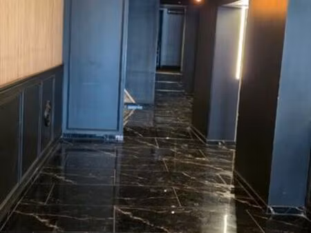 local commercial 180 m² emplacement n°1 centre-ville pont-sainte-maxence