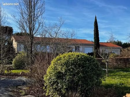 villa 6 pièces 164 m²