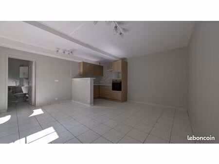 maison 3 pièces 60 m²