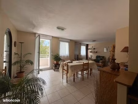 obernai - grand 2 pièces de 56m2 avec balcon