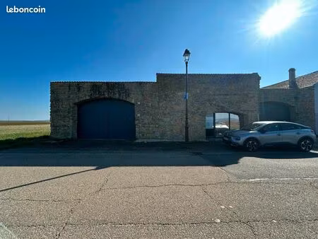 local bureaux 359 m²