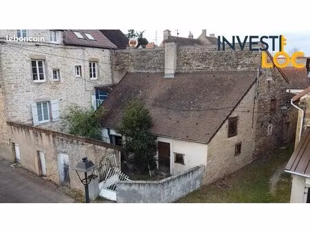 maison 3 pièces 60 m²