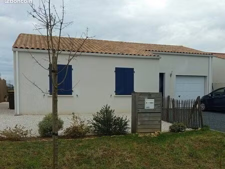 maison t4 neuve dans quartier calme - le gua