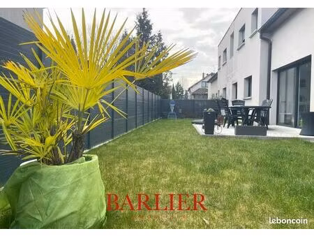 appartement 3 pièces 77 m²