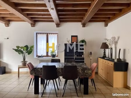maison de village 3 pièces 120 m²