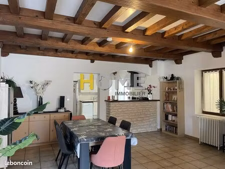 maison de village 3 pièces 120 m²