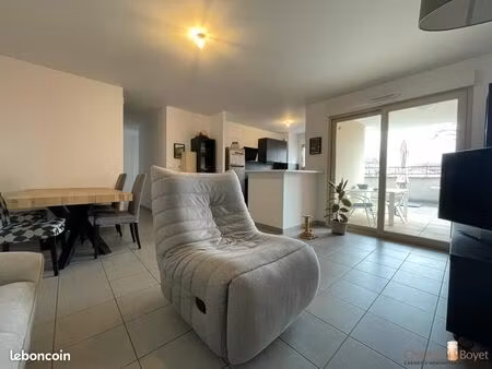 appartement 3 pièces 65 m²