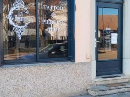 local commercial a louer