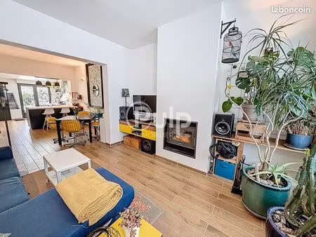 maison 5 pièces 80 m²