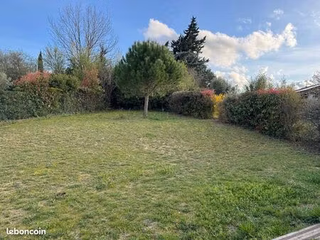 montrabe centre -t5 - 700m2 terrain - garage