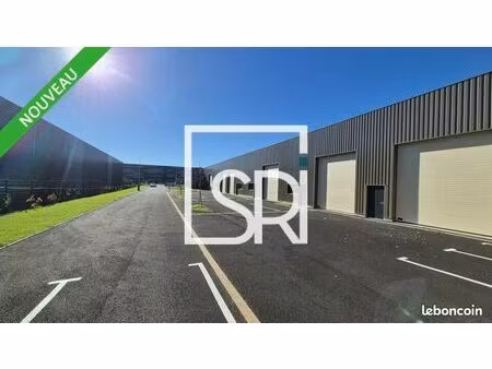 entrepot - logistique 1398 m² la roche blanche