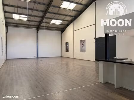 local 200 m² fonbeauzard