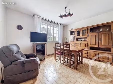 maison 3 pièces 66 m²