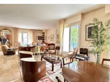 appartement d’exception 5 pièces – 153 m² – parc privé