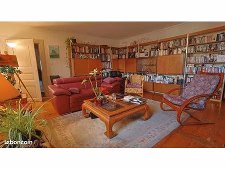 appartement 5 pièces 121 m²