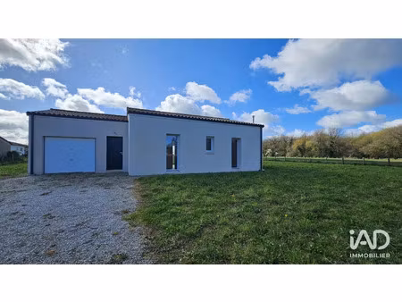 vente maison 3 pièces 67 m² voulême (86400)
