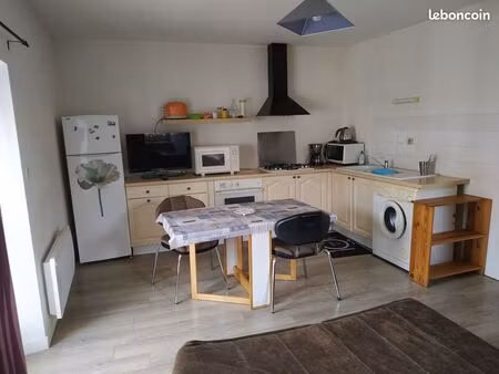 studio à louer à melle