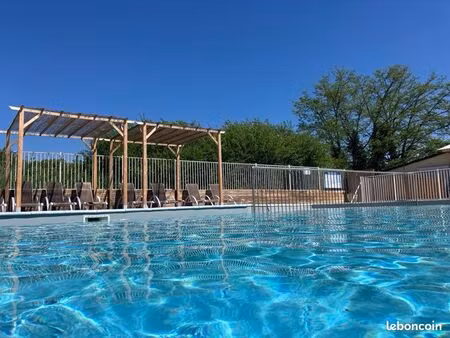 fond de commerce camping 3