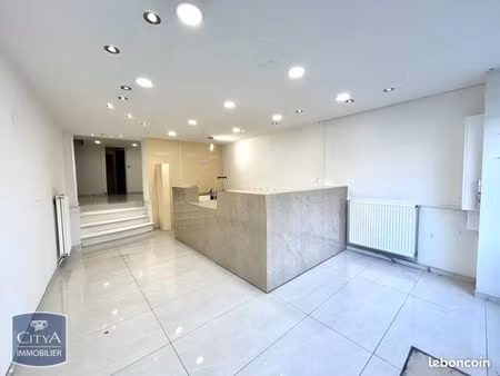 local commercial 62 m²