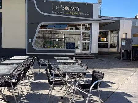 murs commerciaux – bar loué – montbrison (42)