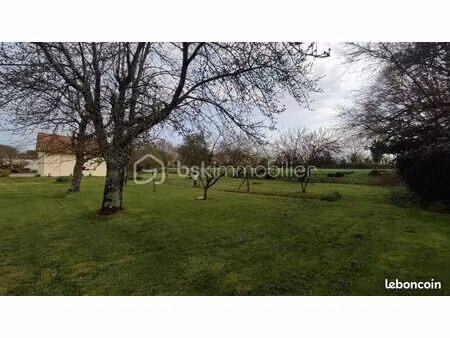 terrain 977 m² thorigne