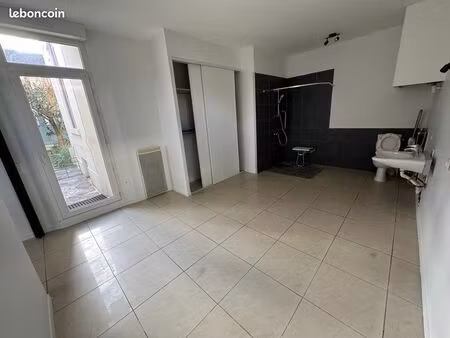 appartement rez de chaussée pmr quartier massey