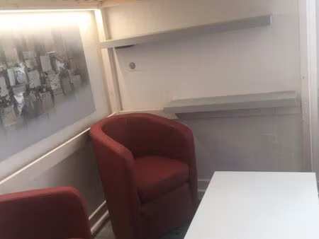 très agréable studio  centre-ville/parc des sources