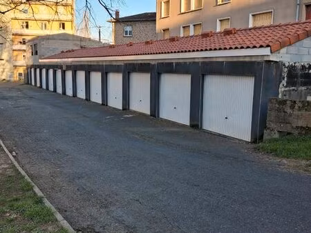 10 garages