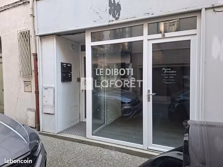 local commercial 16 m² gaillac