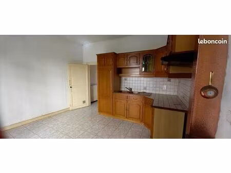 maison ville proche piscine