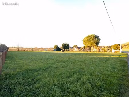 proche valence d agen terrain a bâtir 2000m2 42500