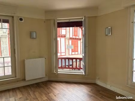 bureaux 85 m² saint-jean-de-luz