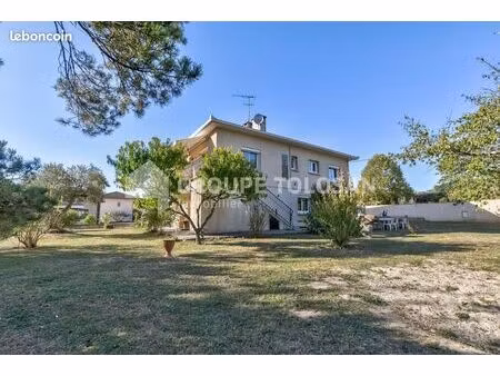 maison 8 pièces 200 m²