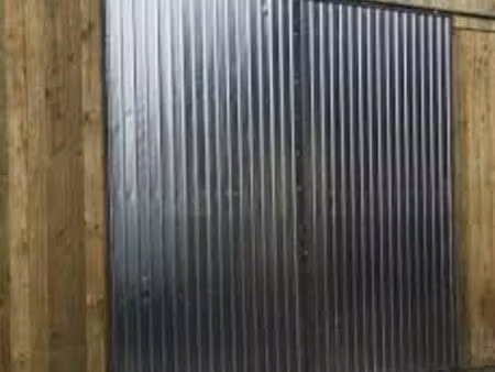 location garage hangar garde meubles