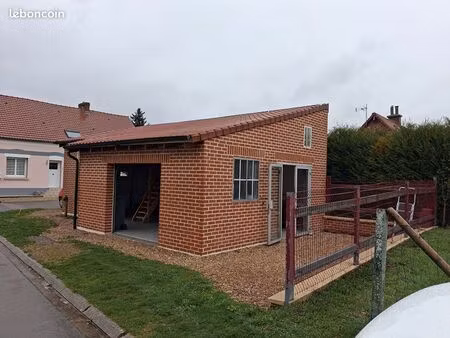 garage 46 m² barastre