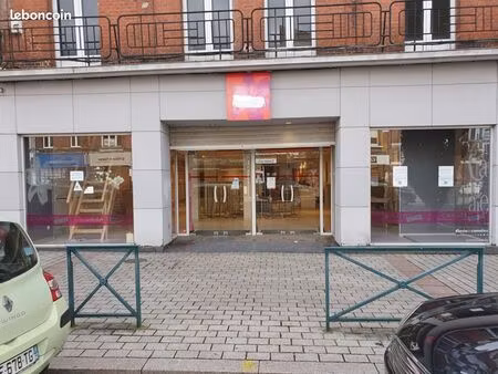 local commercial 240 m²