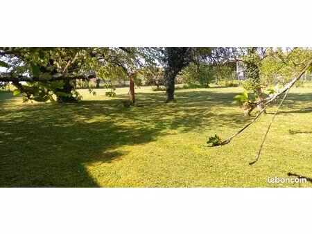 igé  terrain à bâtir de 1172m² viabilisé