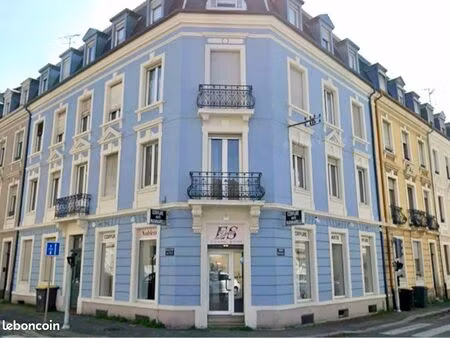 local professionnel / bureau / commerce 80 m² – vitrines – très visible – mulhouse