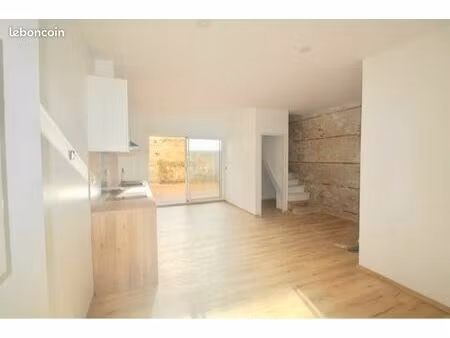 maison de ville avec terrasse