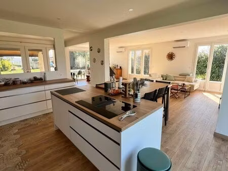 maison de plain-pied 5 chambres 180m2