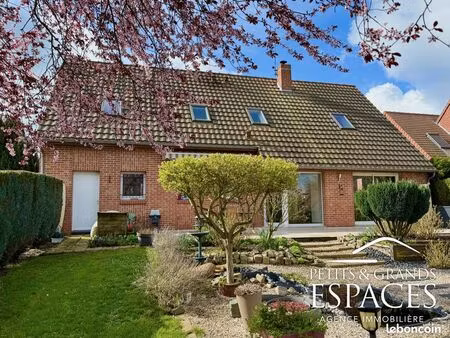 maison 8 pièces 173 m²