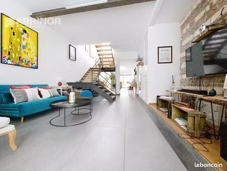 maison 6 pièces 165 m²