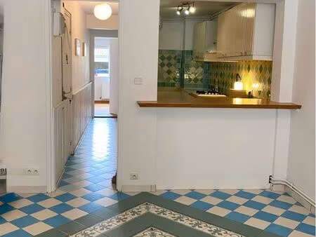 46m2 rdc super calme sur cour plein chartrons