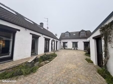 maison 8 pièces 171 m²