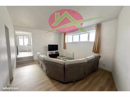 appartement 2 pièces 64 m²