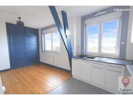 triplex 4 pièces 64 m²