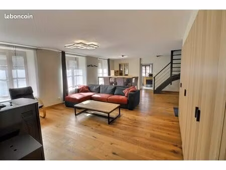 maison 8 pièces 200 m²