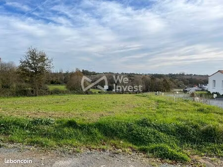terrain 484 m² mouchamps
