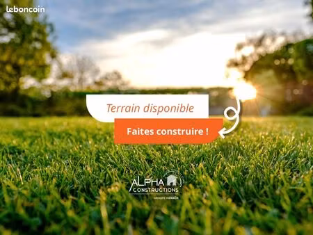 terrain 879 m² salles