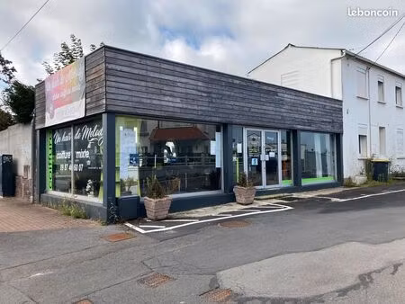 local commercial 60m2